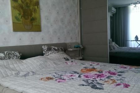 Apartment on Kobaladze str 2 Batumi Bagian luar foto